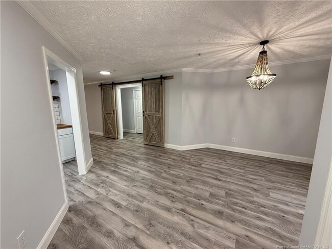 Foto del edificio - 392 Bubble Creek Ct