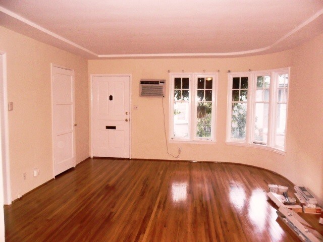 Foto del edificio - 10659 Whipple St