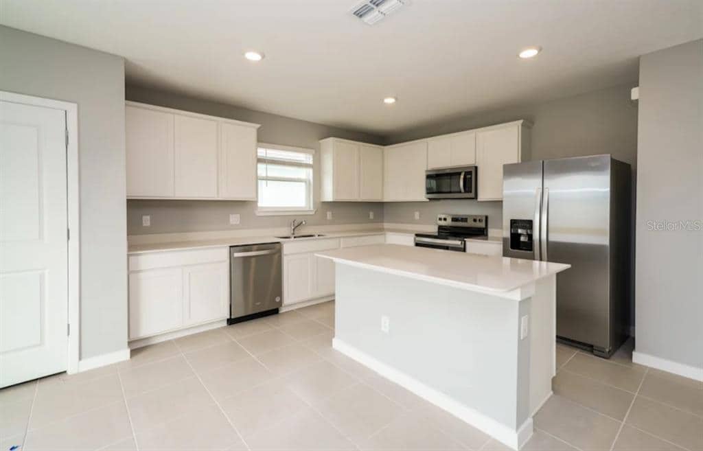 Foto del edificio - 3650 Hornbeam Rd