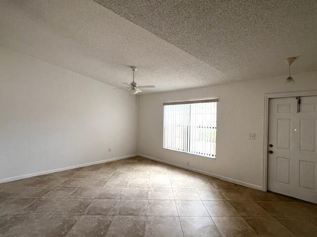 Foto del edificio - 1301 Hempstead St