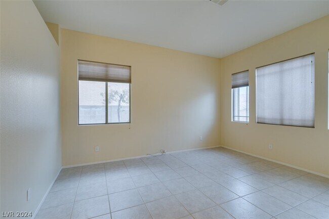 Building Photo - 10412 Falls Church Ave