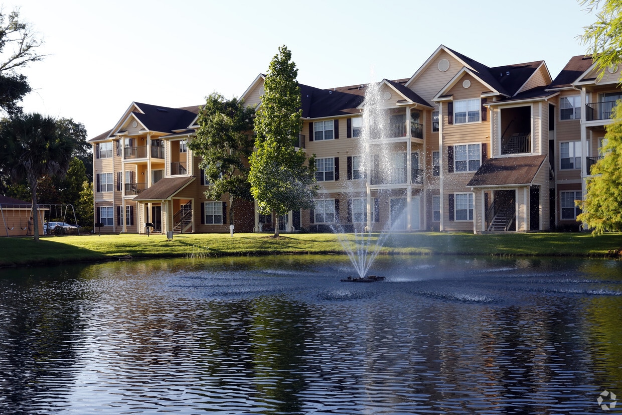 Primary Photo - Village At Southern Oaks