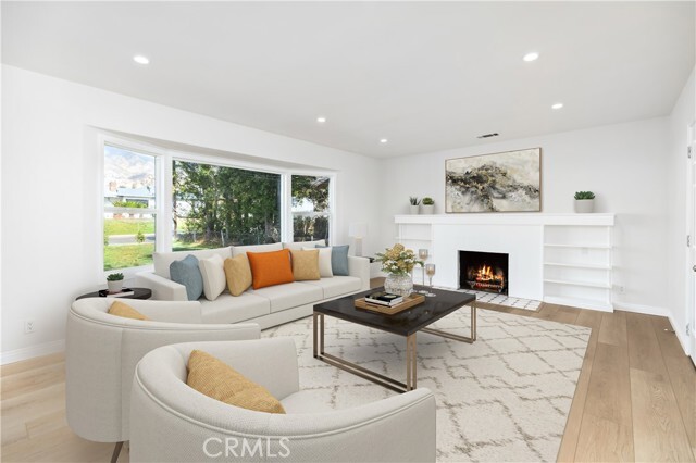 Building Photo - 634 W Mendocino St