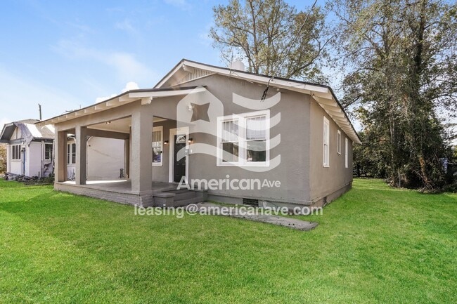 Building Photo - 1325 Laurel St