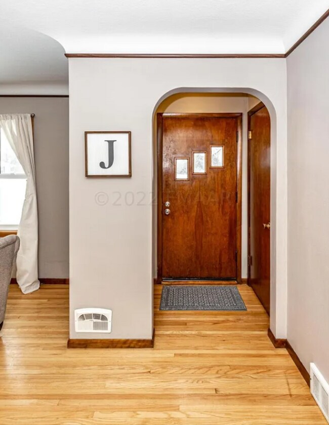 Foto del edificio - 1622 3rd St S