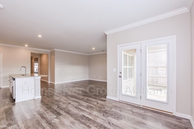 Building Photo - 14813 Norfleet Dr
