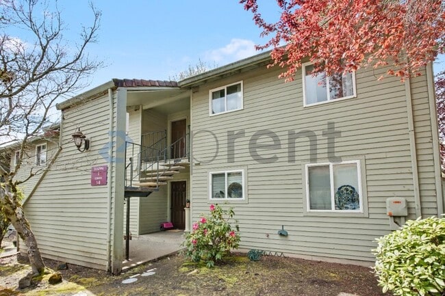 Building Photo - Unit 2