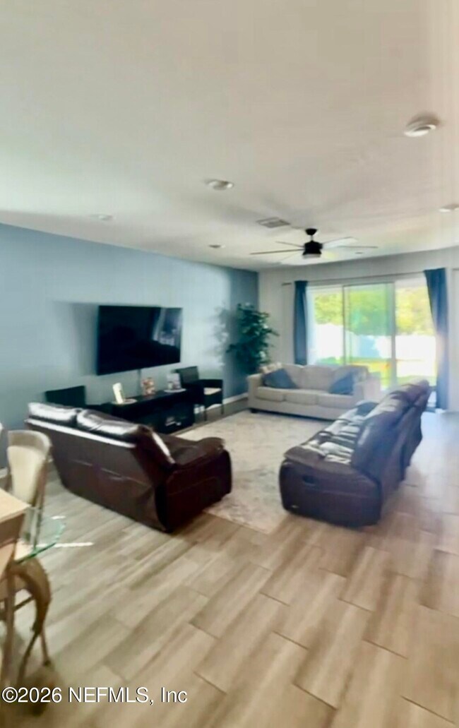 Foto del edificio - 31 Sandstone Dr