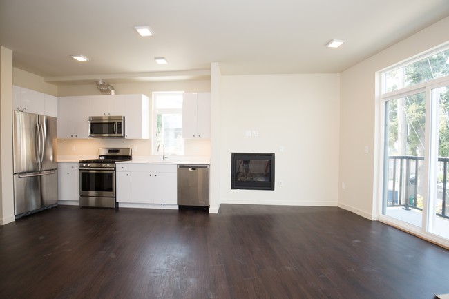 modern kitchens - West Emerson Street Portfolio