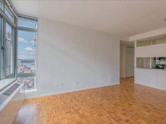 Foto del edificio - 21 Waverly Pl