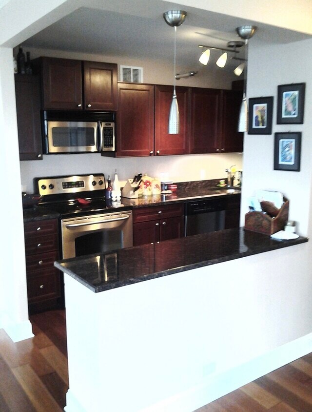 Foto principal - 474 N Lake Shore Dr