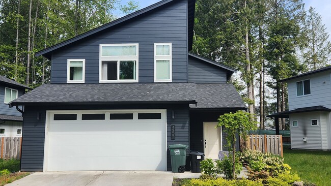 Foto del edificio - Newer 3 Bed 2 Bath House in Blaine--Close ...