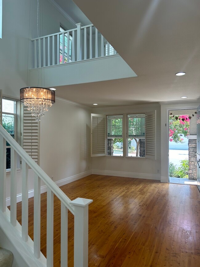 Living Room - 2553 McLaren Ln