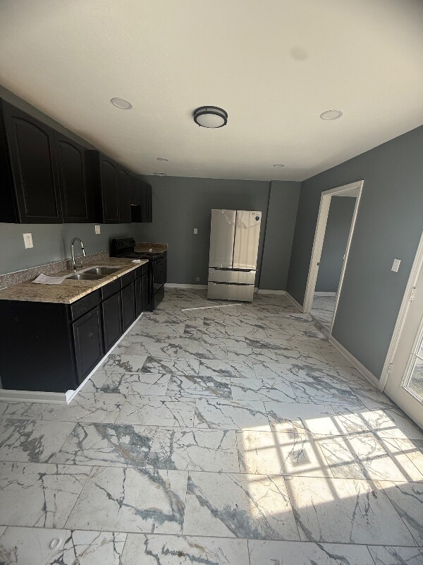 Building Photo - 4938 Lonely Oak Dr