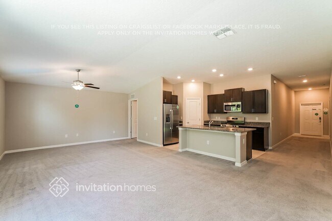 Foto del edificio - 8642 41st Ave E