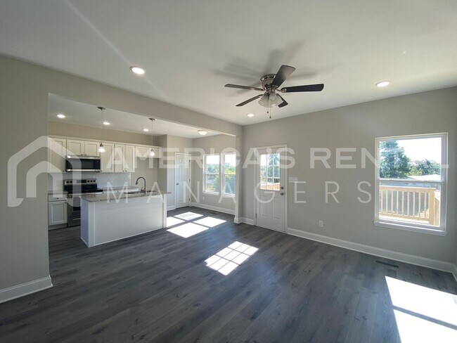 Foto del edificio - DEPOSIT PENDING! Home for Rent in Trussvil...