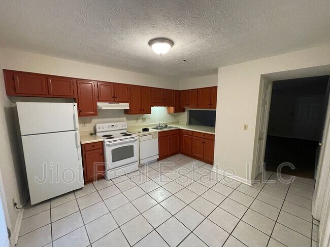 Building Photo - 6690 Chupp Rd