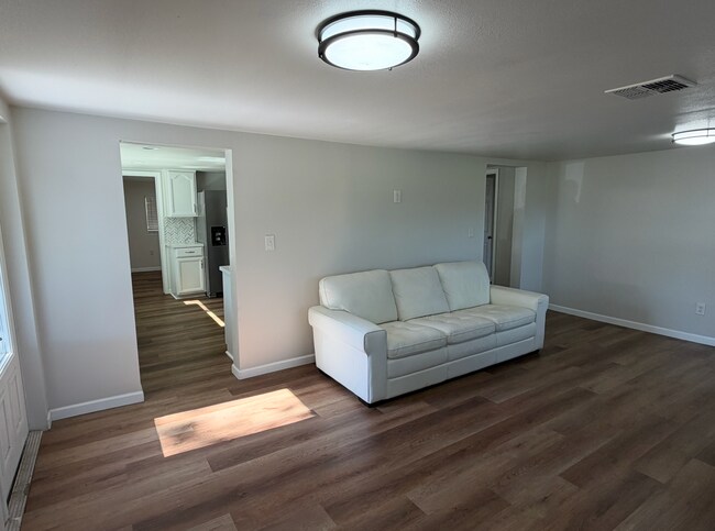 Foto del edificio - 13515 Gavin Rd