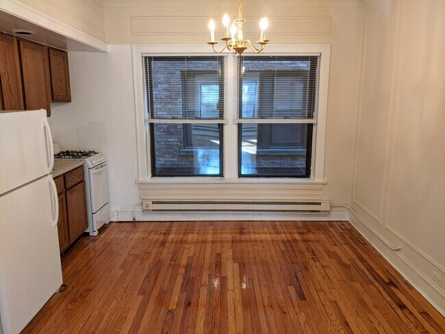 Foto del edificio - 1025 Dempster St
