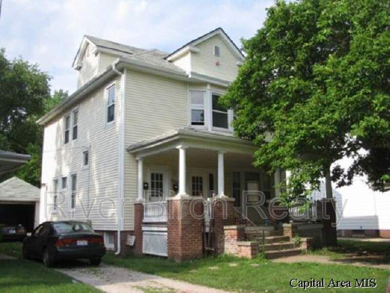 Primary Photo - 457 W Lawrence Ave