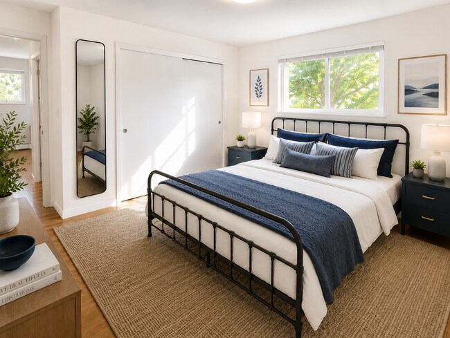 Foto del edificio - Bright & Spacious 2-Bedroom Residence Across from Berkeley Park
