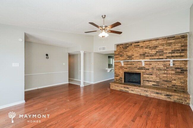 Foto del edificio - 4121 Shagbark St