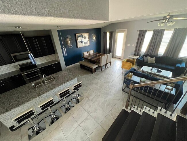 Foto del edificio - 8823 Orchid Vly Wy