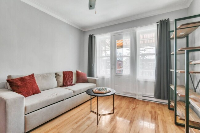 Photo du bâtiment - 6419-610e 10e Avenue