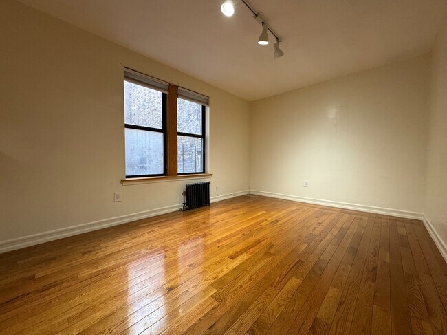 Foto del edificio - 79 Haven Ave