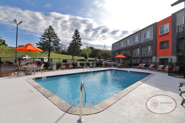 Building Photo - The Hub at Mountcastle