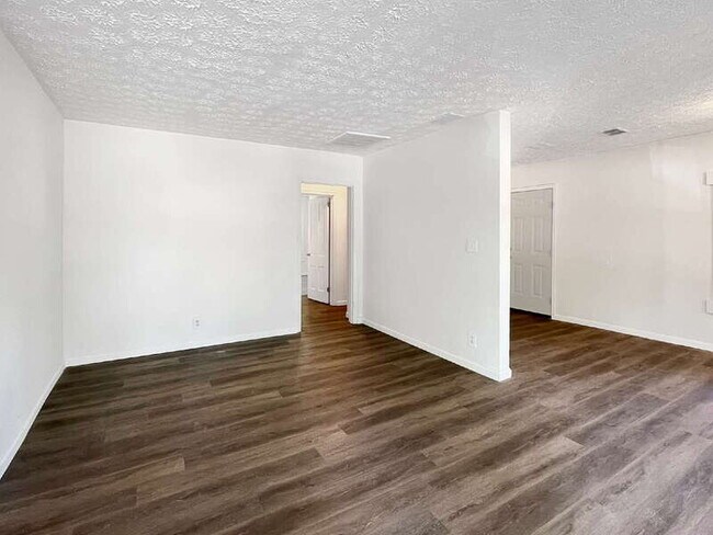 Foto del edificio - 1121 E 53rd St