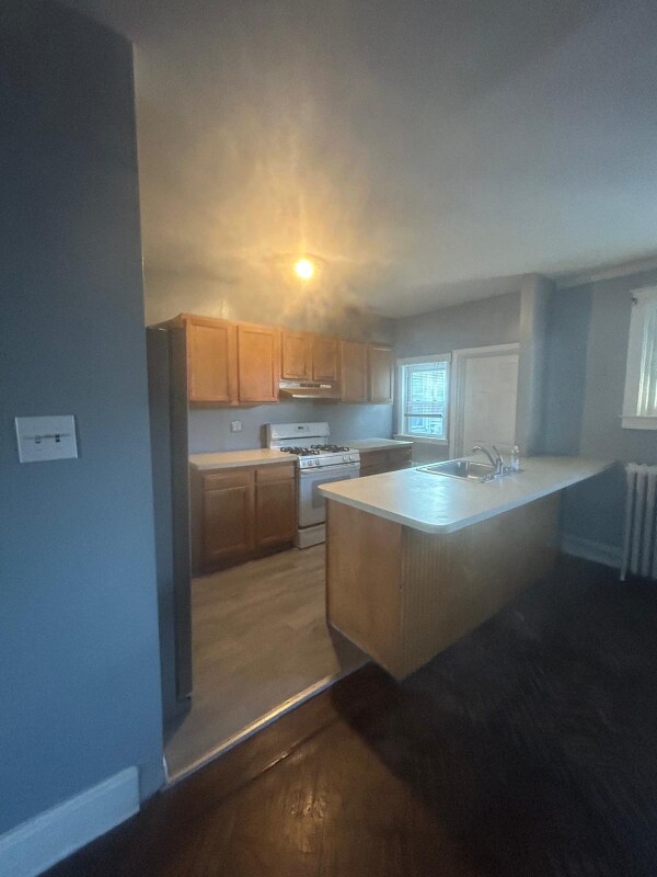 Foto del edificio - 5245 Lebanon Ave