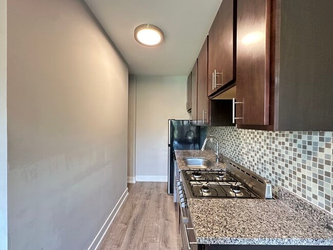 Foto del edificio - 4646 N Paulina St