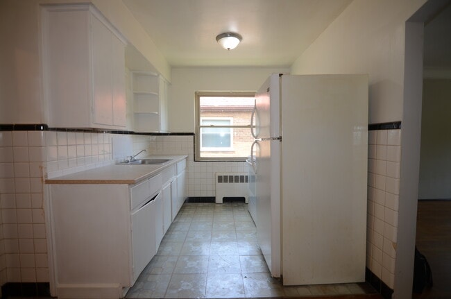 Building Photo - 1623 Section Rd