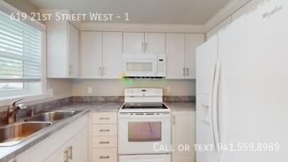 Foto del edificio - 619 21st St W