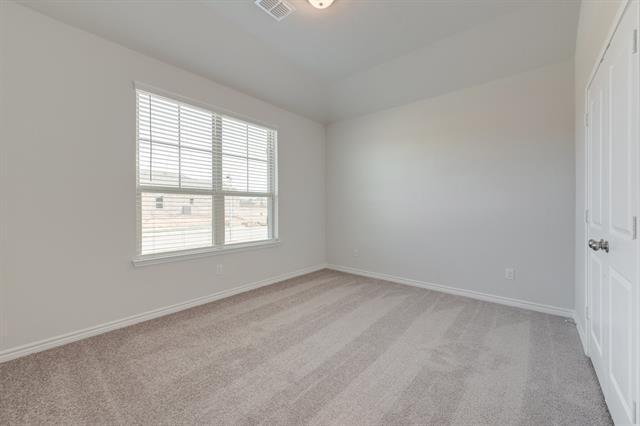 Foto del edificio - 2912 Rose Heath Ln
