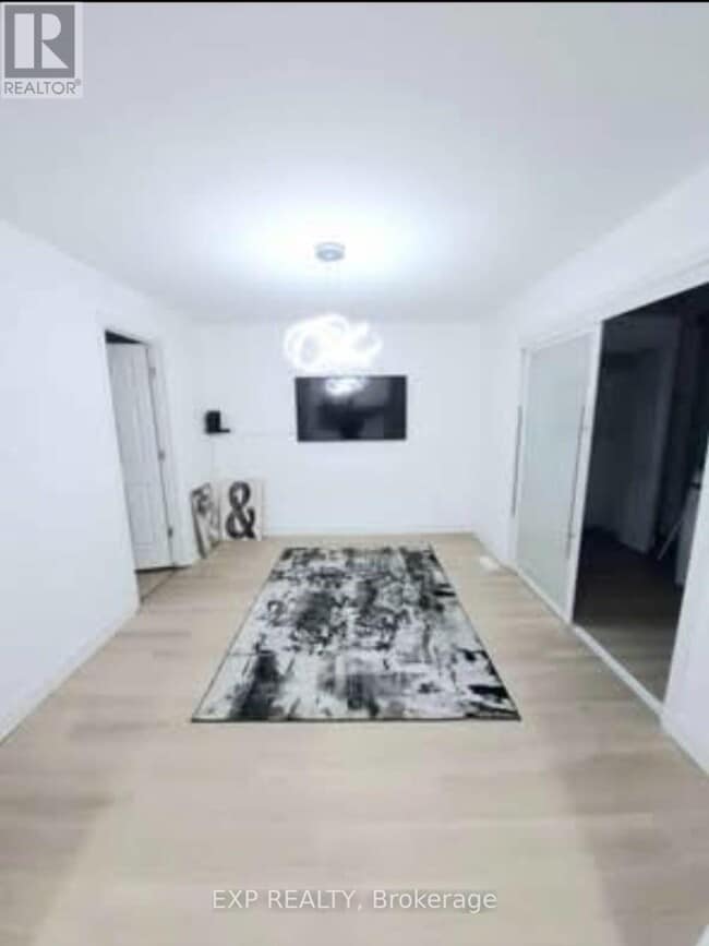 Photo du bâtiment - 4699 Montrose Rd