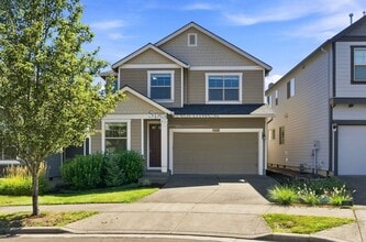Building Photo - 14026 SW Walnut Creek Way