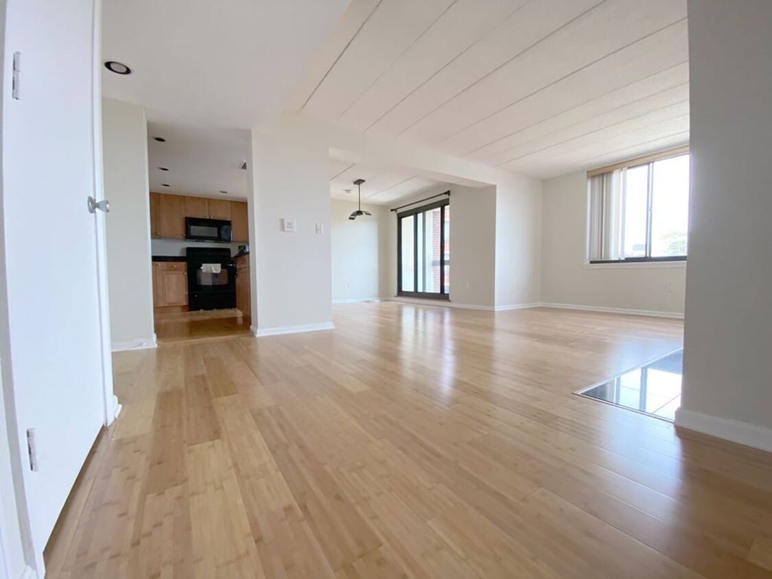 Photo - 75 Brainerd Rd.,