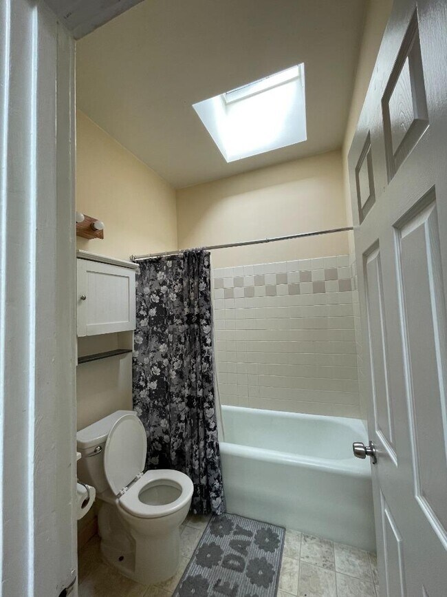 Foto del edificio - 3260 17th St