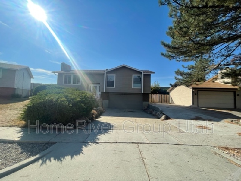 Primary Photo - 4430 S Orleans Wy