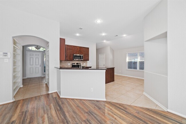 Foto del edificio - 4922 Gingham Check Ct