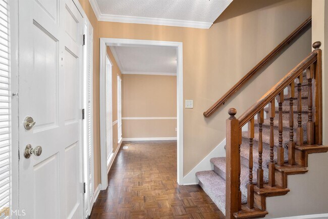 Building Photo - 3114 Milford Chase SW