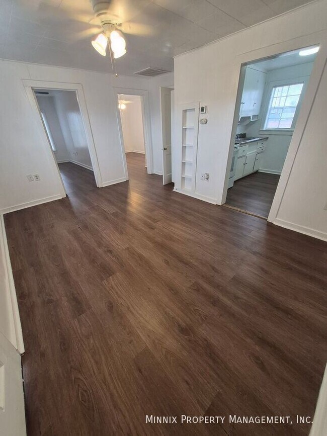 Foto del edificio - 102 N 11th St