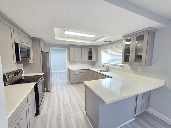 Foto del edificio - 1040 Gatter Dr