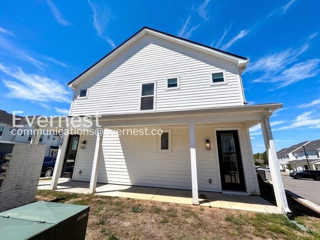 Building Photo - 200 Jeffries Wy