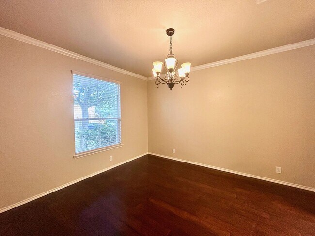 Foto del edificio - 4 Bedroom / 3.5 Bathroom beautiful house f...