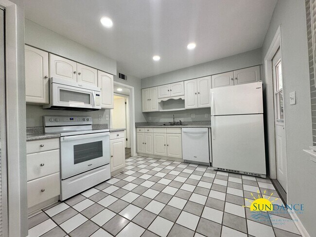 Foto del edificio - Updated 4 Bedroom Home in Fort Walton Beach-Cul-de-sac!