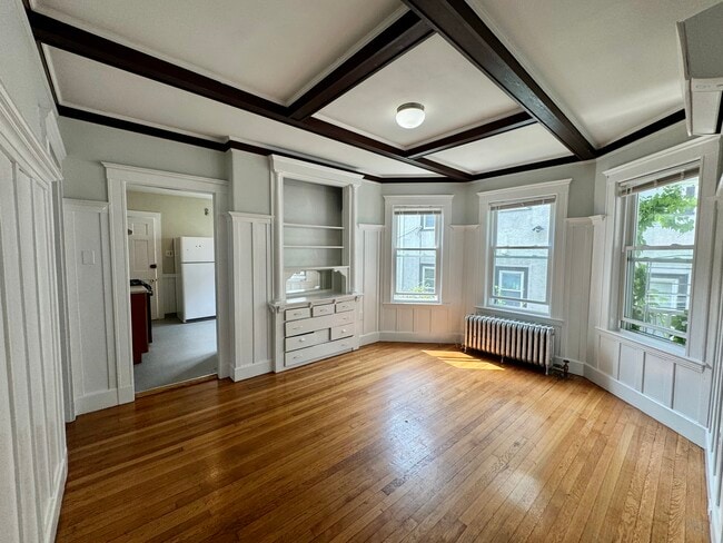 Building Photo - 28 Boulevard Ter