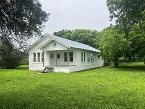Building Photo - 149 Private Rd 9400